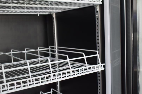 Gewicht KG 95-160 kg Glaswein-Display-Kühler mit Doppeltüren und Luftkühlsystem